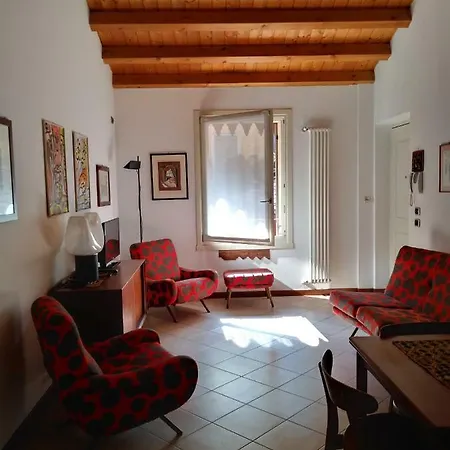 Apartment I Gechi